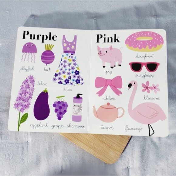 "Touch And Feel Colors" Sensory Board Book - Picture 6 of 11